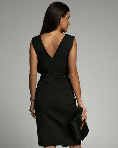 Fresia | Vestido justo com decote em V e fenda