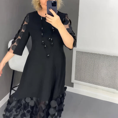 Vestido longo oversized com decoração